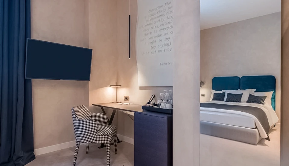 هتل مونوگراف تفلیس